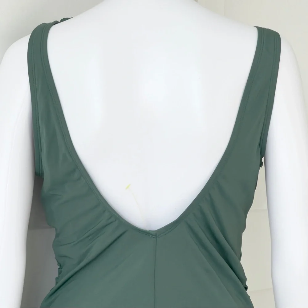 JANTZEN One Piece Surplice Swimsuit Solid Green Lined Stretch Tummy Friendly - Picture 3 of 9
